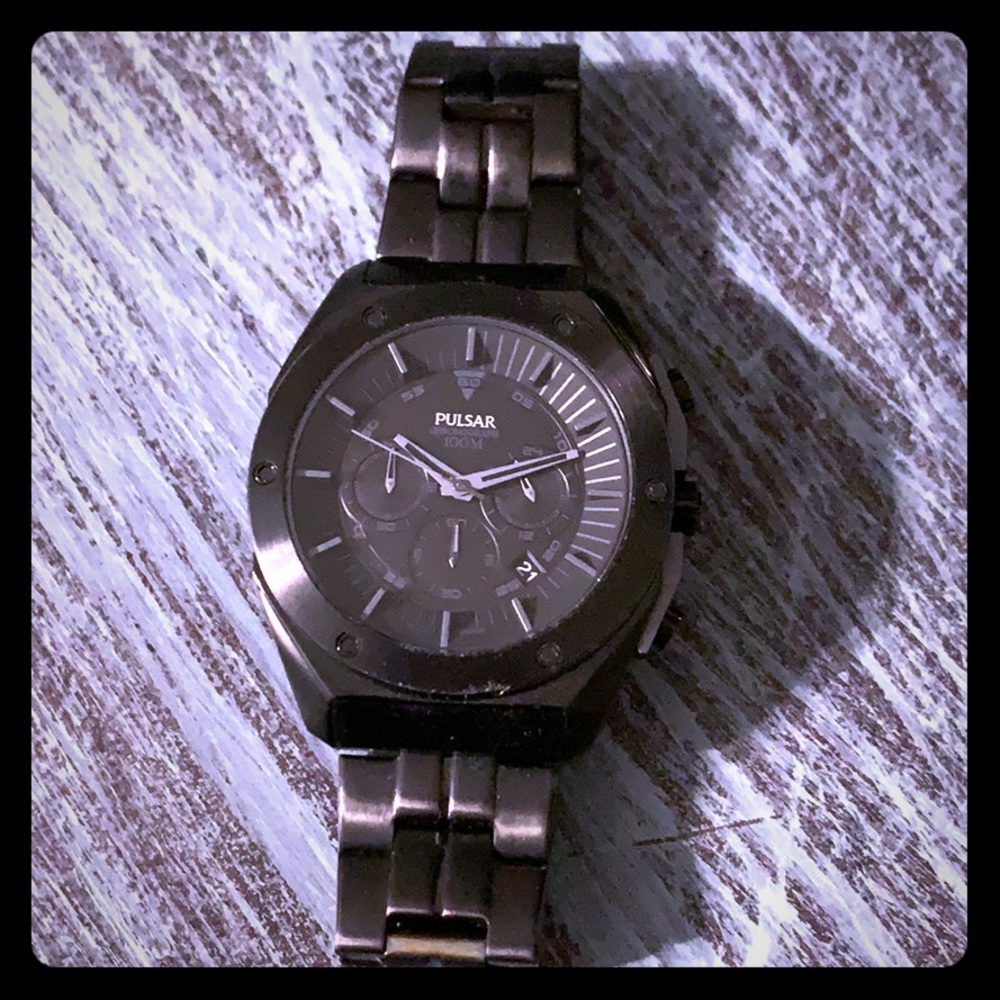 Men’s Black Pulsar Watch